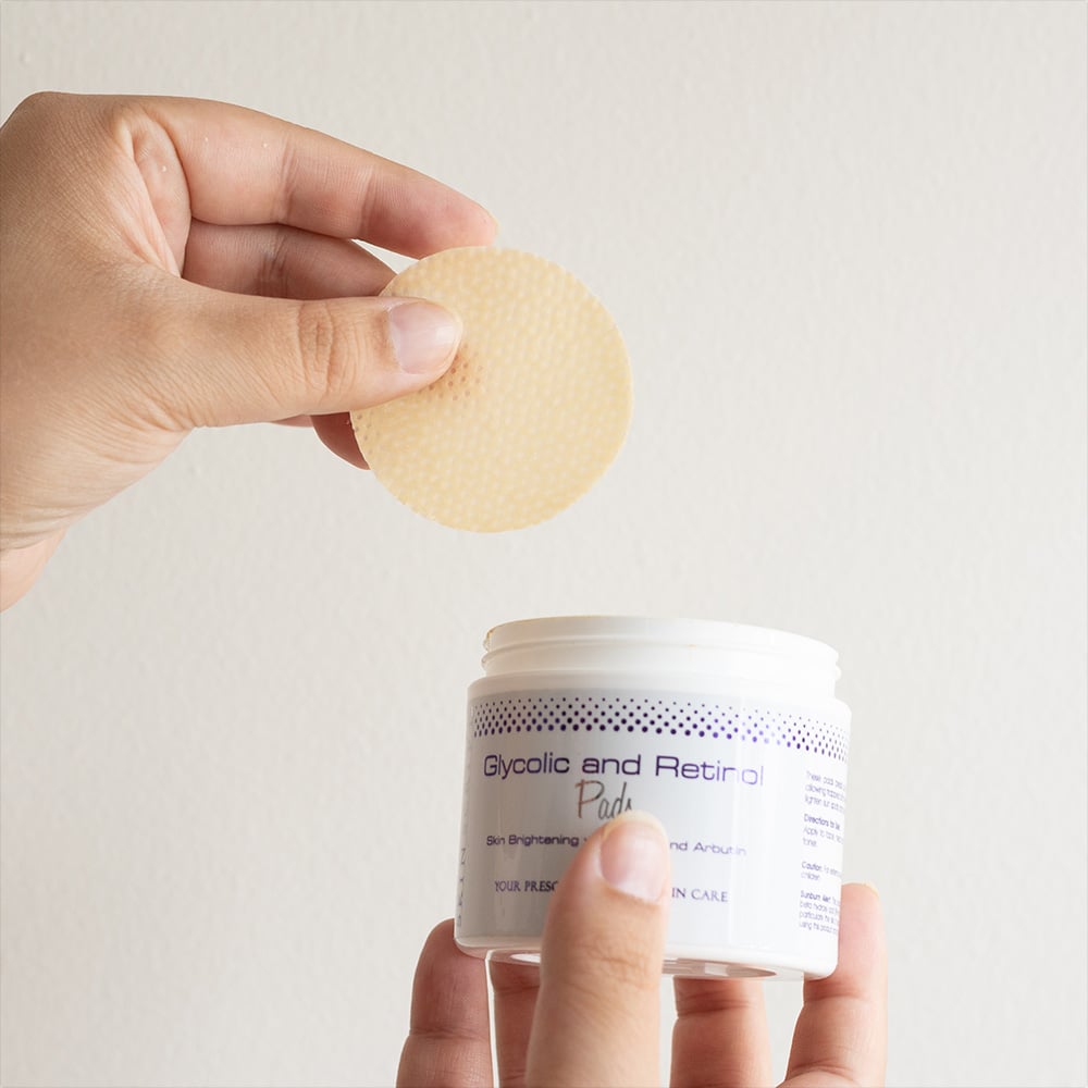 Glycolic and Retinol Pads- Combat Blemishes
